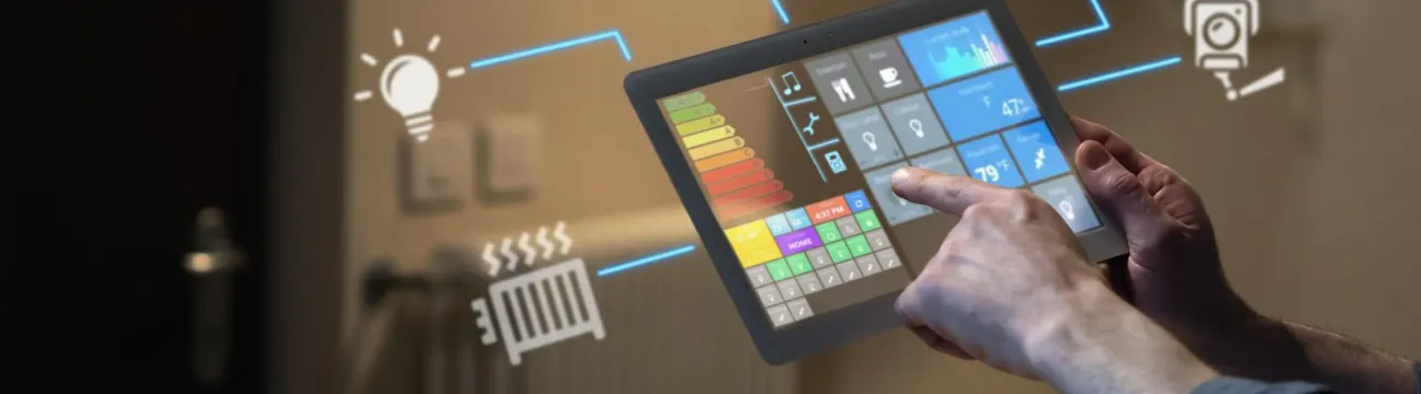 Smart Living  Technology